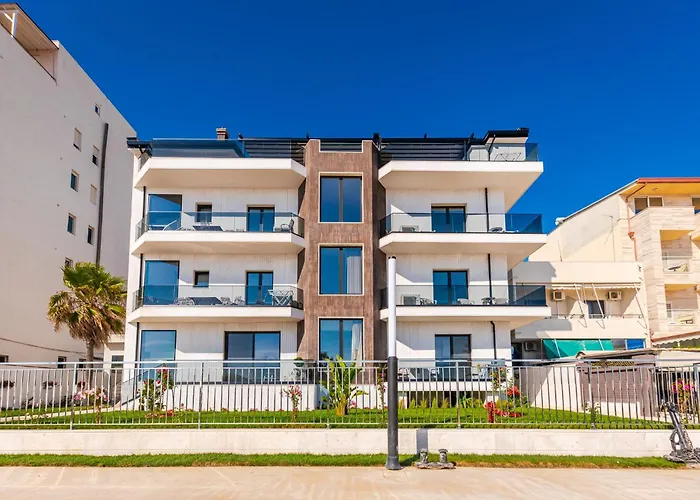 Sea View Apartments Eldo