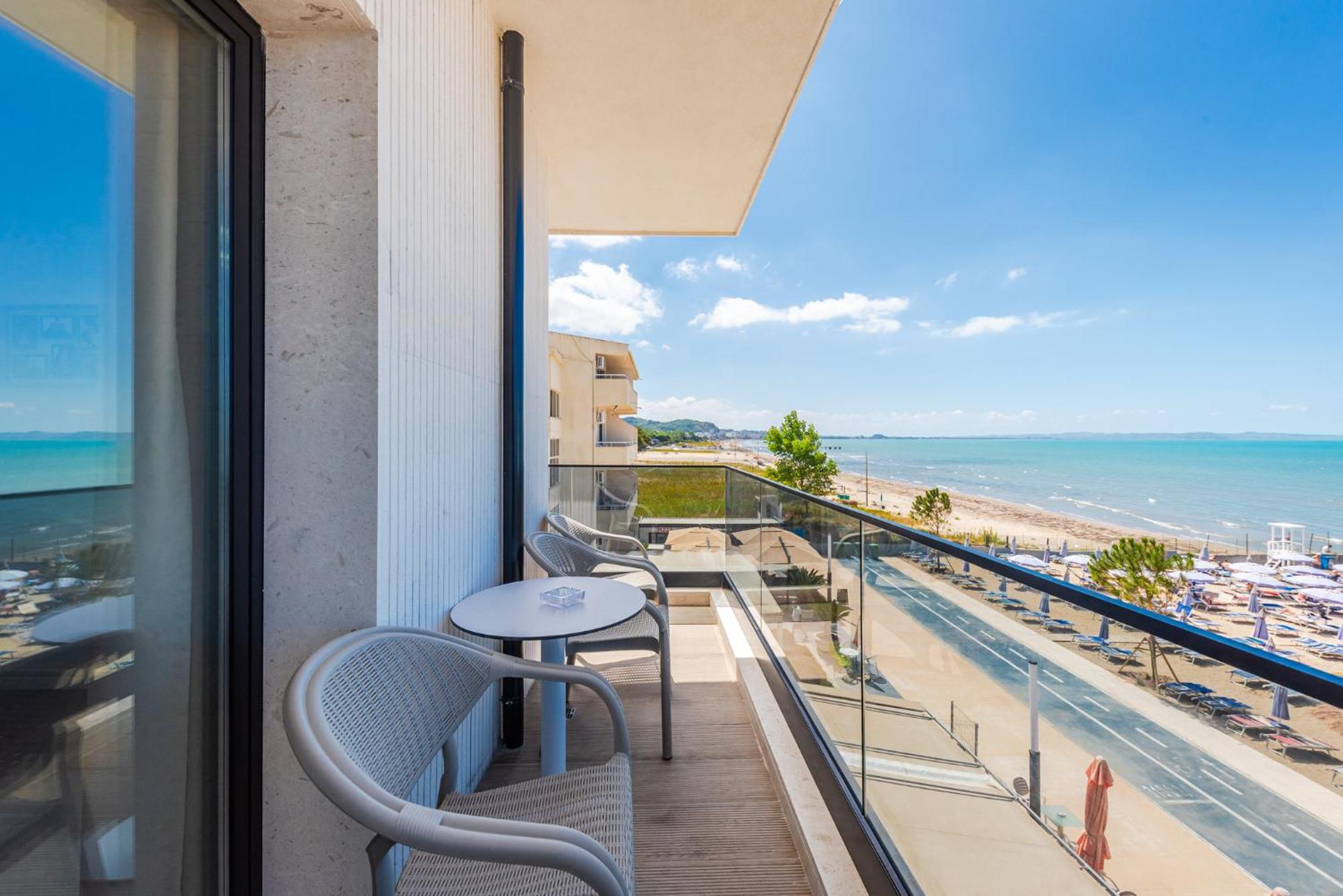 Sea View Eldo Feriehus